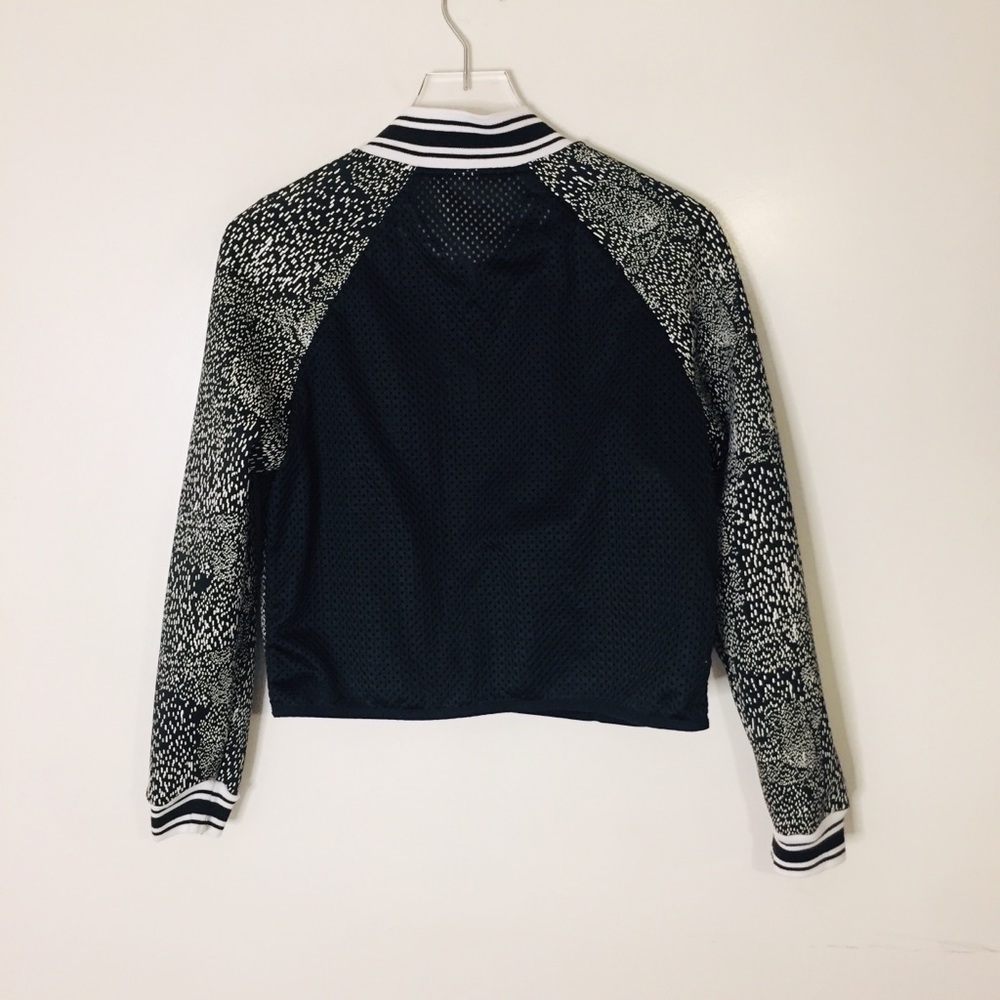 Fabletics Black & White Cropped Mesh Jacket. M - image 4